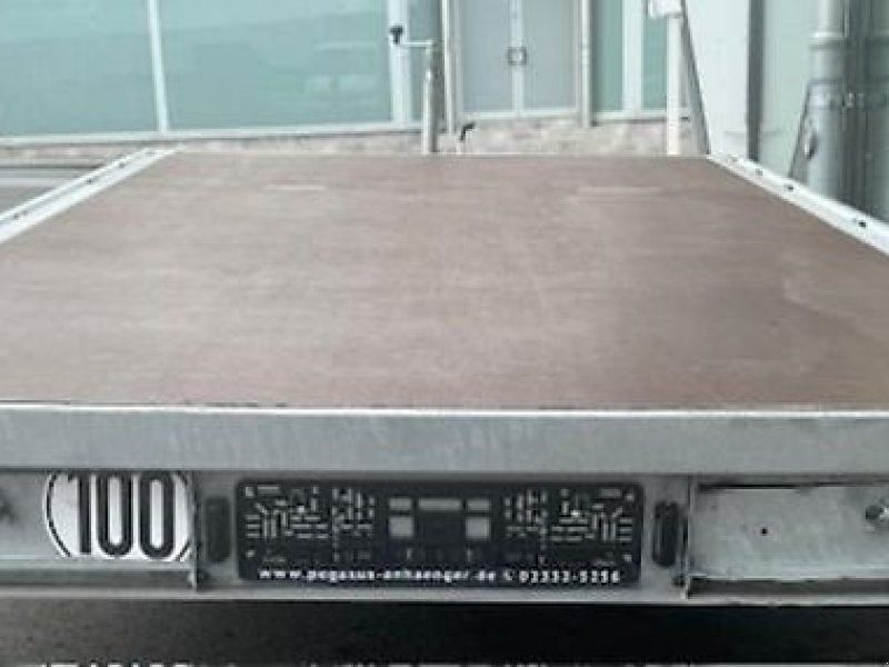 Humbaur Universal 3000 Autoer Tandem 1.Hand 3t.