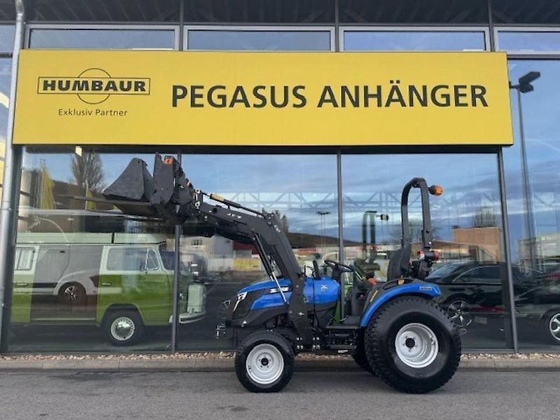 Solis 26 HST M5 4WD Kompaktschlepper Traktor Trecker Frontlader