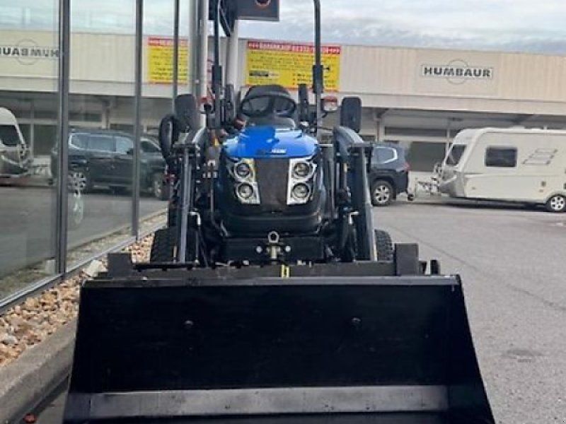 Solis 26 HST M5 4WD Kompaktschlepper Traktor Trecker Frontlader