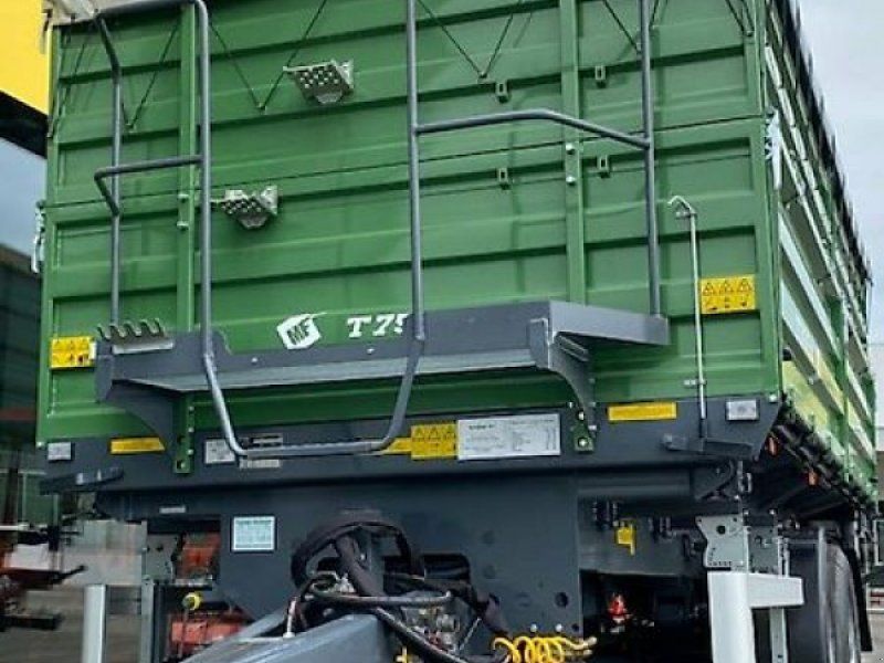Metal-Fach T755 Tandemdreiseitenkipper Neufahrzeug 18to AHK