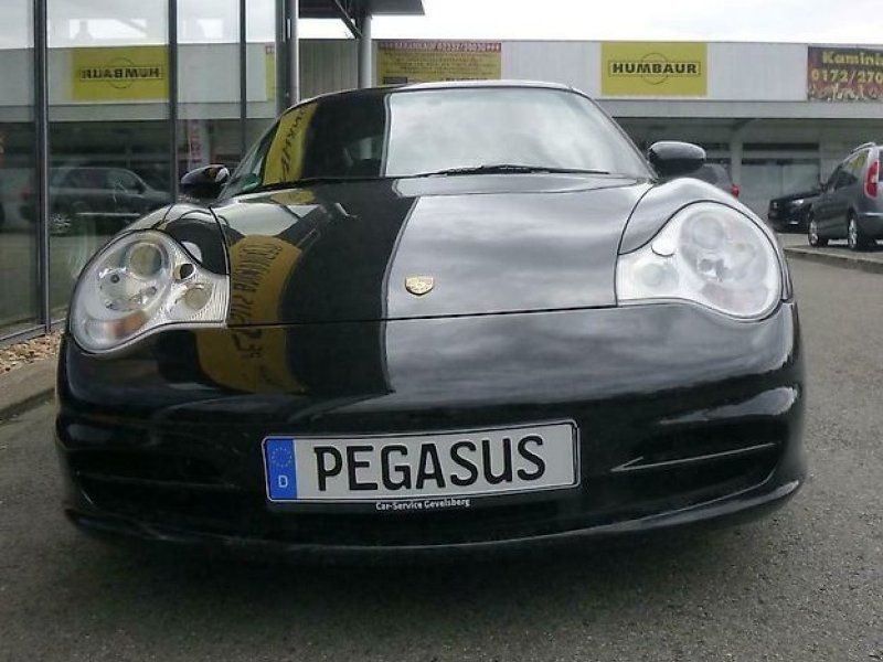 Porsche 996 Carrera 4 Coupé Sportfahrwerk Tiptronic Navi
