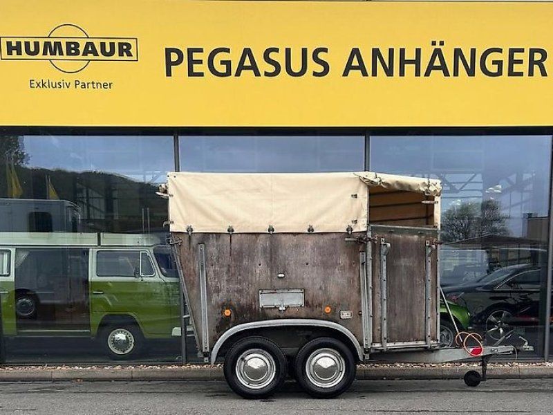 Westeria 1,2t Vieh- Pferde mit Frontausstieg