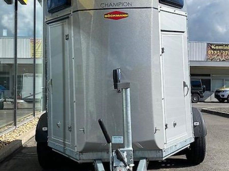 Böckmann Champion 2,4t 2-Pferde 100 KMH Vieher