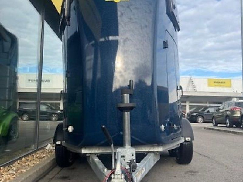 Humbaur Pegasus 2400 Pferde Alu 1.Hand Sattelkammer