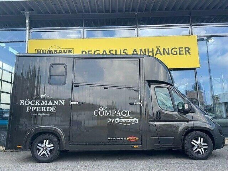 Vermietung 2- Pferdeer / Pferdehänger.......