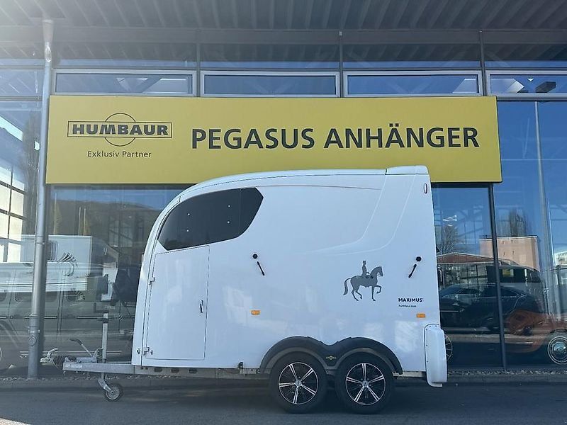 Humbaur MAXIMUS II 2700 2-Pferde 1. Hand Vollpoly