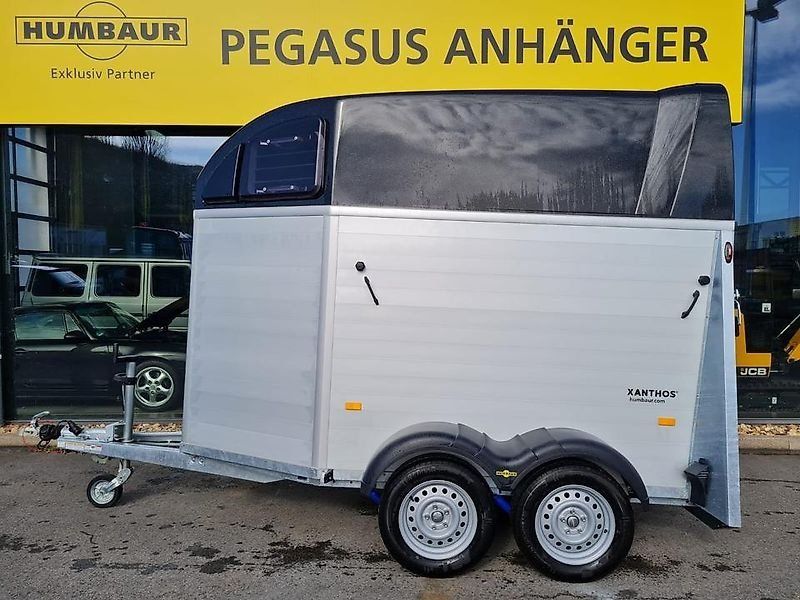 Humbaur Xanthos 2,4t 2-Pferde 1. Hand 100km/h Aluboden