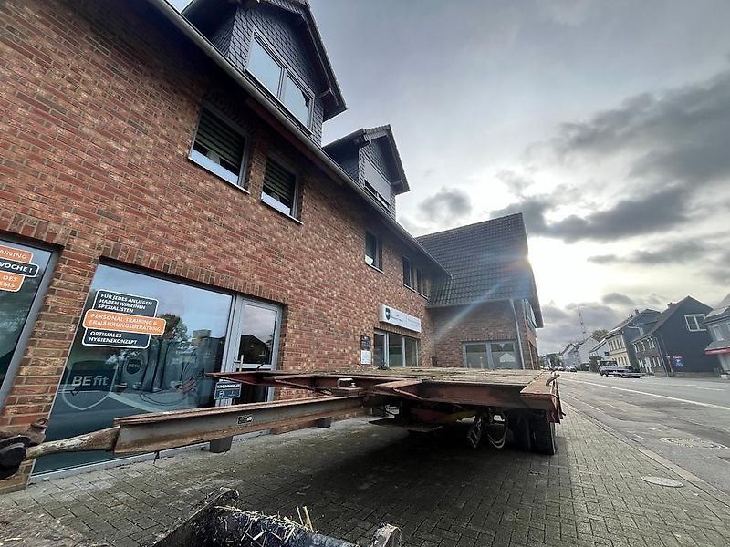 Hilden  1 Achs kippbar Anhänger 12t.