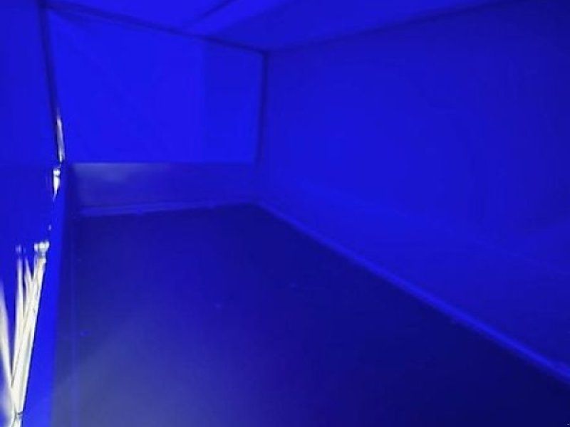 Humbaur PKW  750Kg mit Plane und Spriegel LH 1000mm