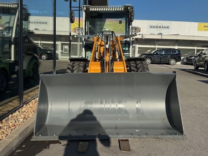 Liebherr L 506 Compact  Allrad Baumaschine Lader