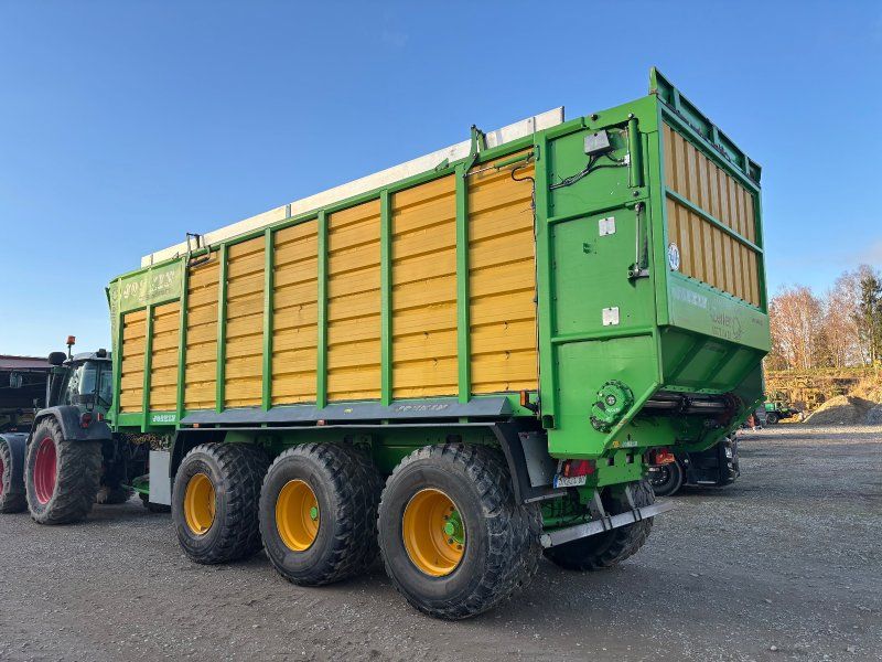 Joskin Silospace 24/45