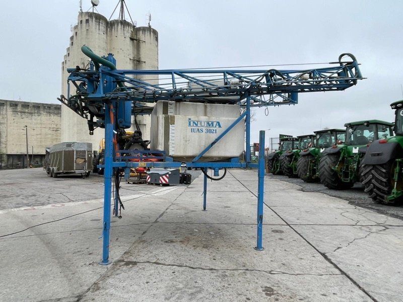 Inuma IUAS 3021 Aufbau für Unimog