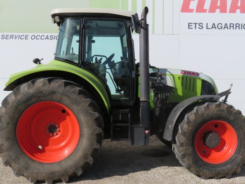 Claas ARION 620