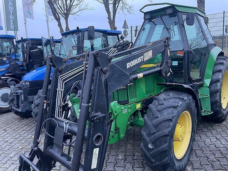 John Deere 6410 Hopfen