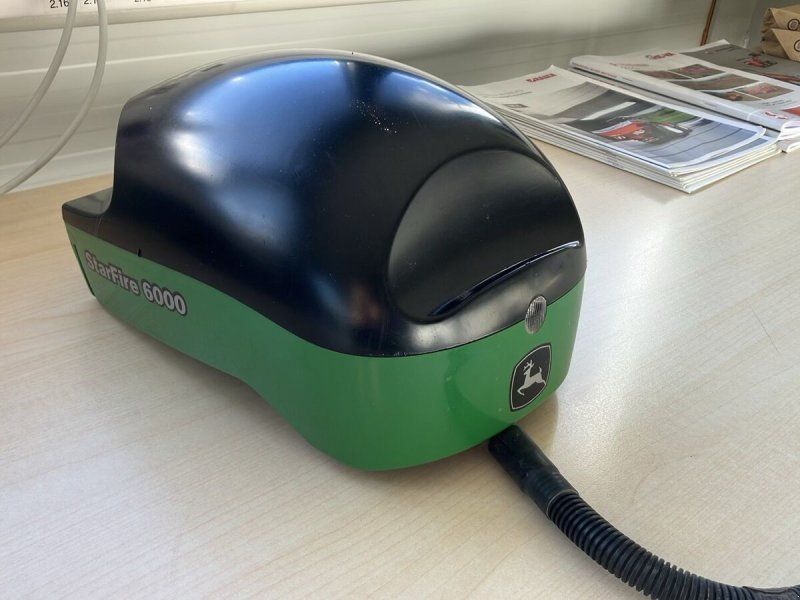 John Deere StarFire 6000
