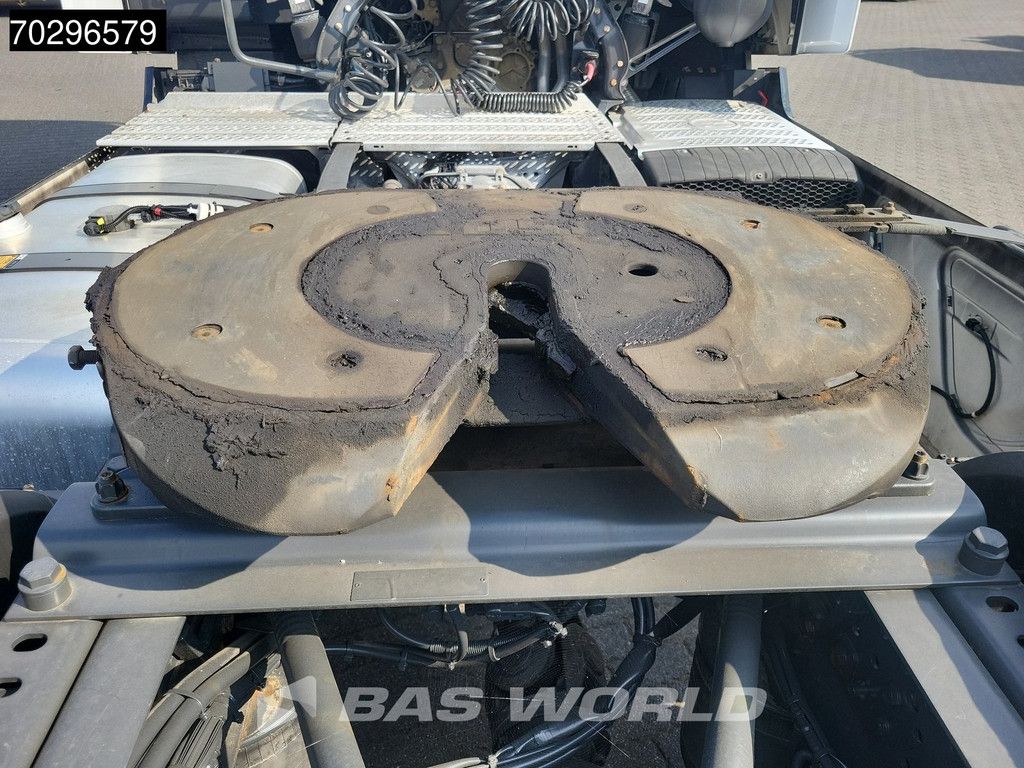 Mercedes Actros 1848 4X2 BigSpace Retarder Standklima MirrorCam ACC Xenon Euro 6