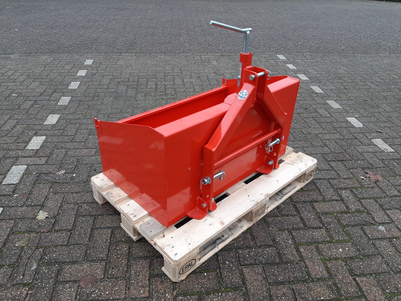 Boxer Agri TB 100L grondbak voor achter de mini trekker