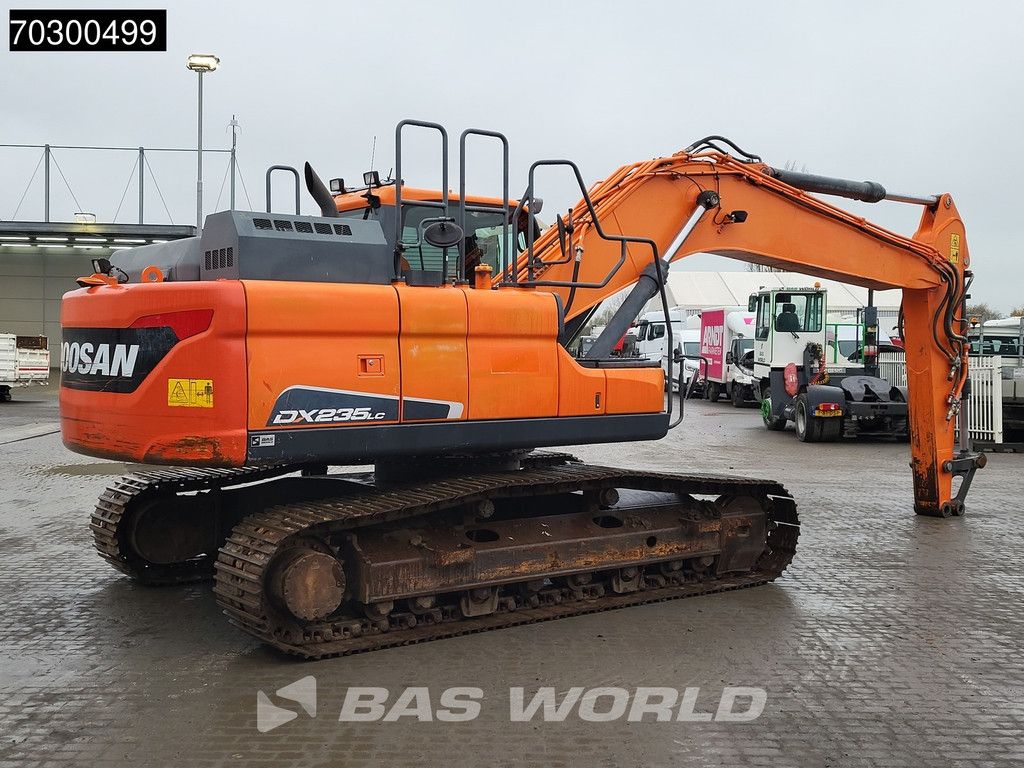 Doosan DX235 LC-5