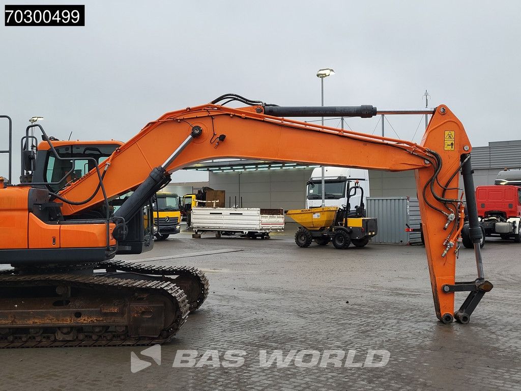 Doosan DX235 LC-5
