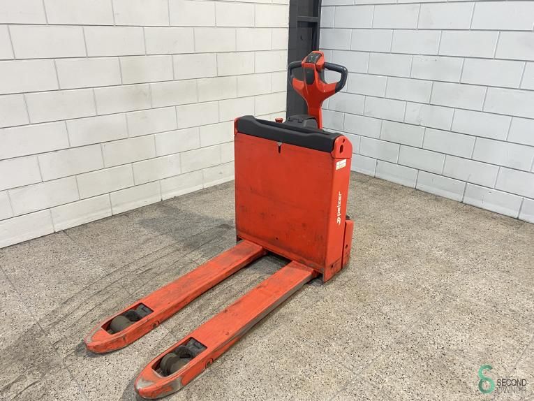 Pallet trucks Electric Linde T14 2024