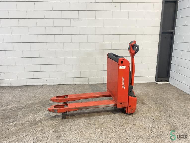 Pallet trucks Electric Linde T14 2024
