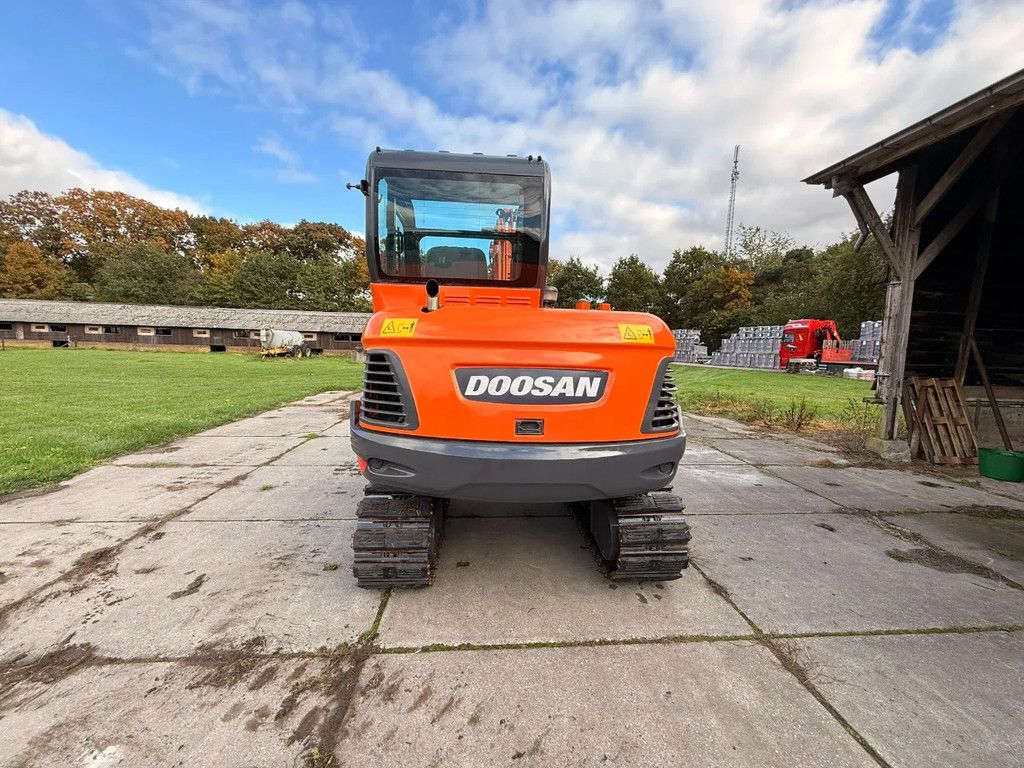 Doosan Doosan DX 55-9C