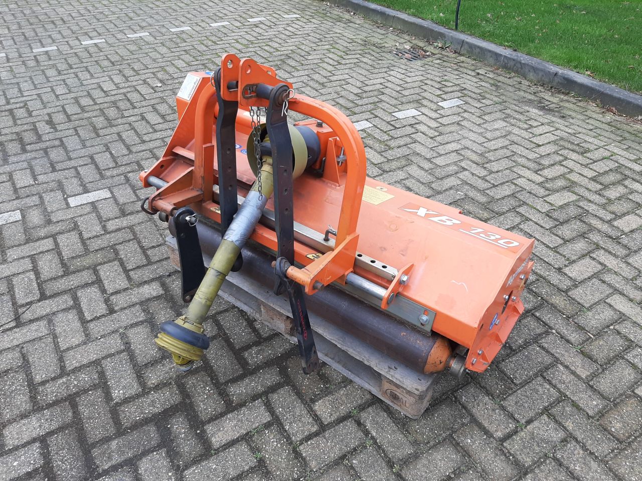 Agrimaster XB 130 klepelmaaier - front / achter