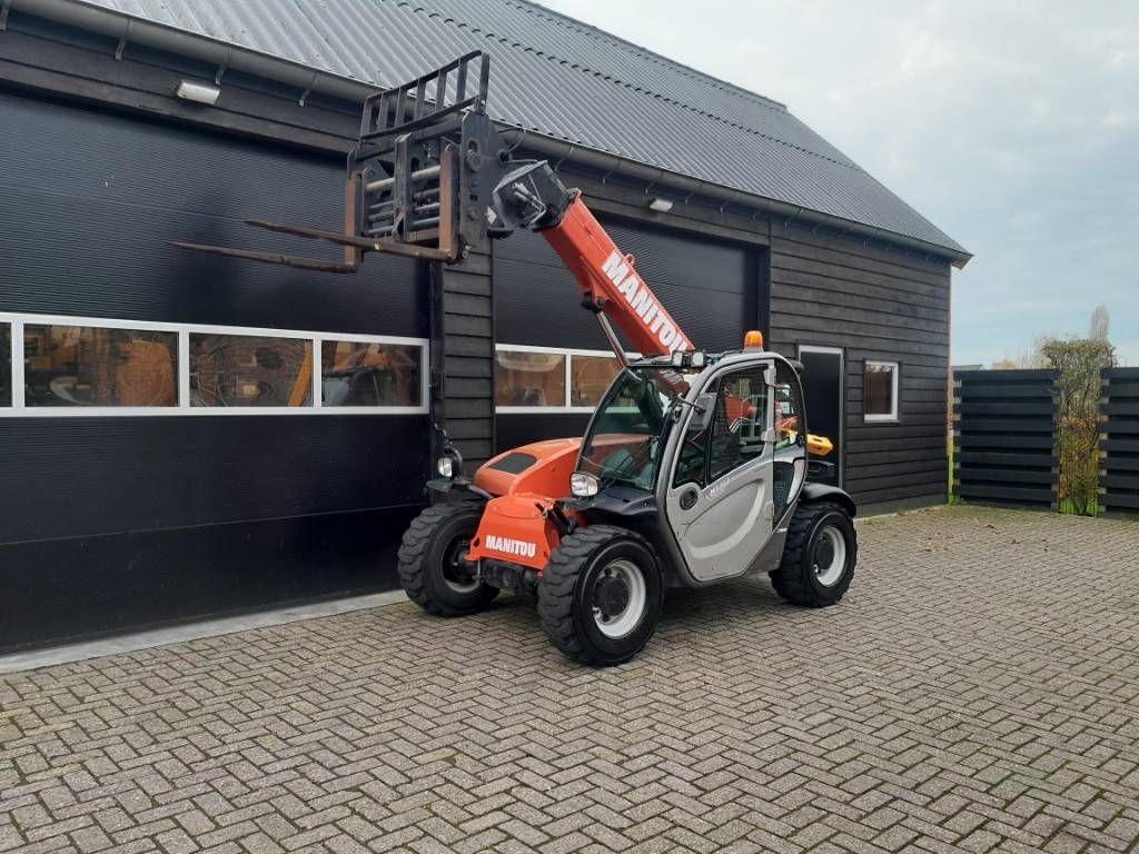 Manitou MT 625 H verreiker loader 75PK