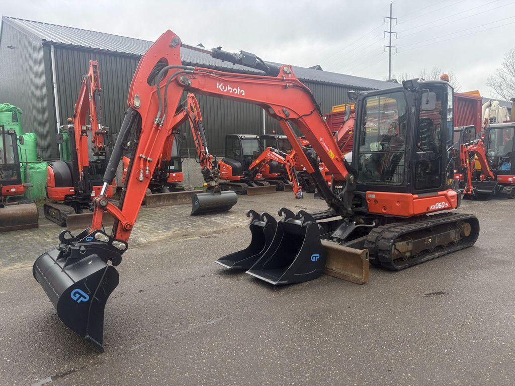 KUBOTA KX060-5