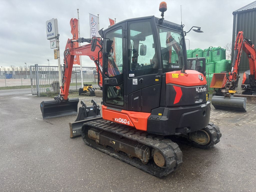 KUBOTA KX060-5