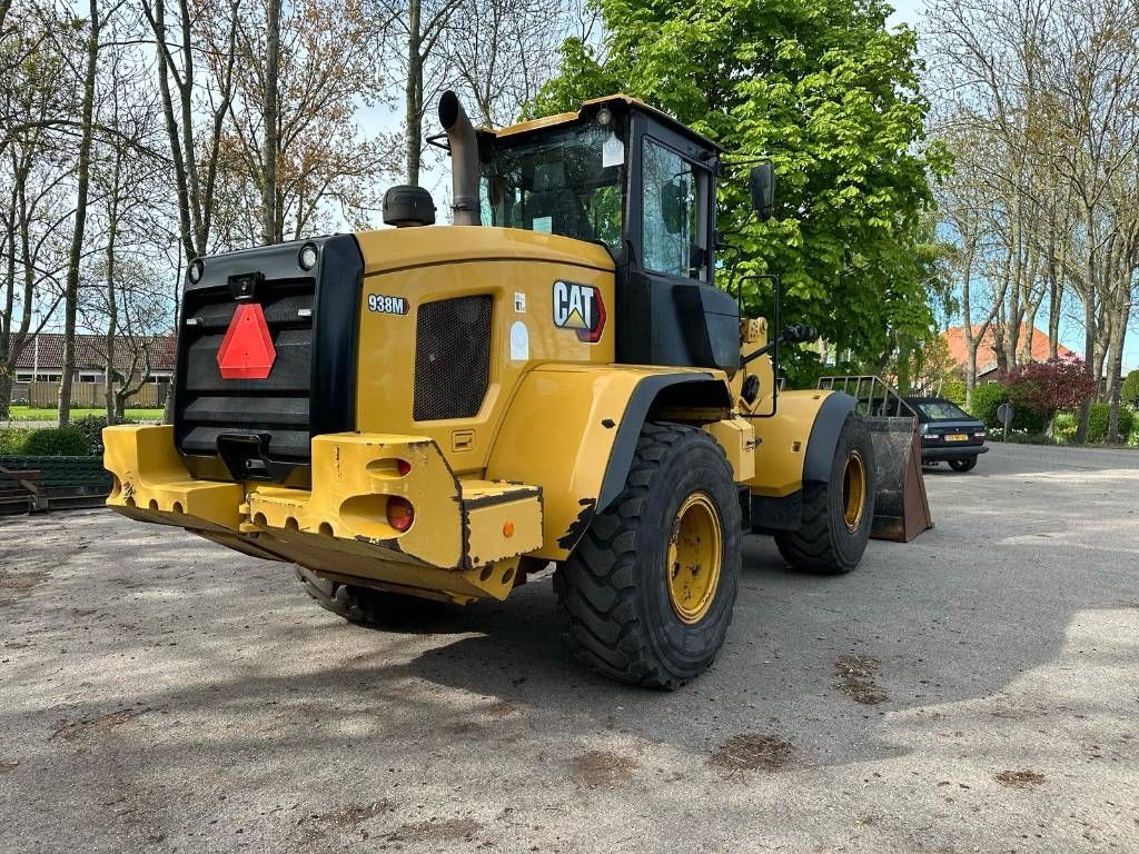 CAT 938M