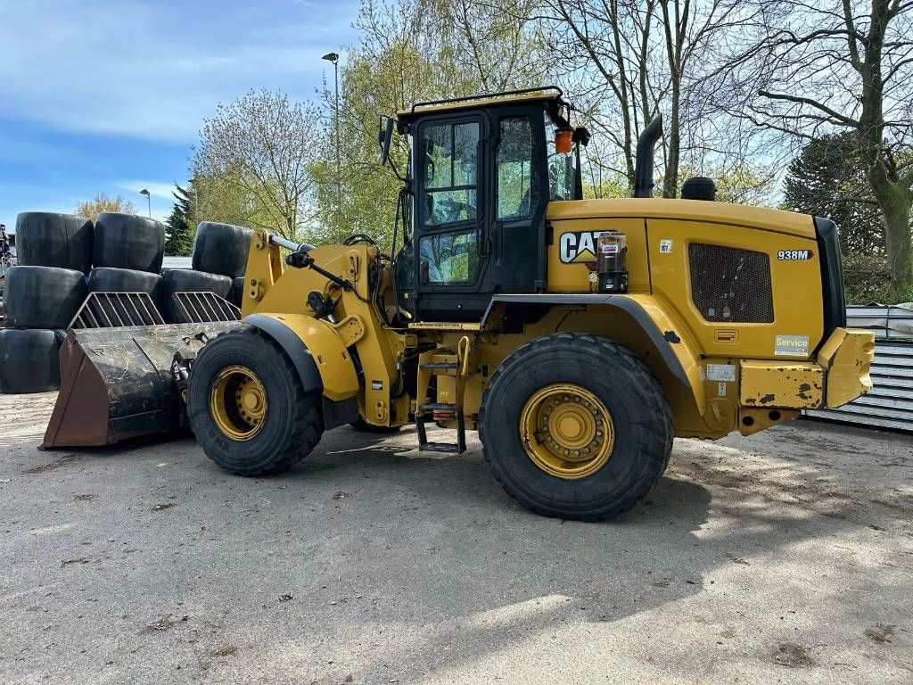 CAT 938M