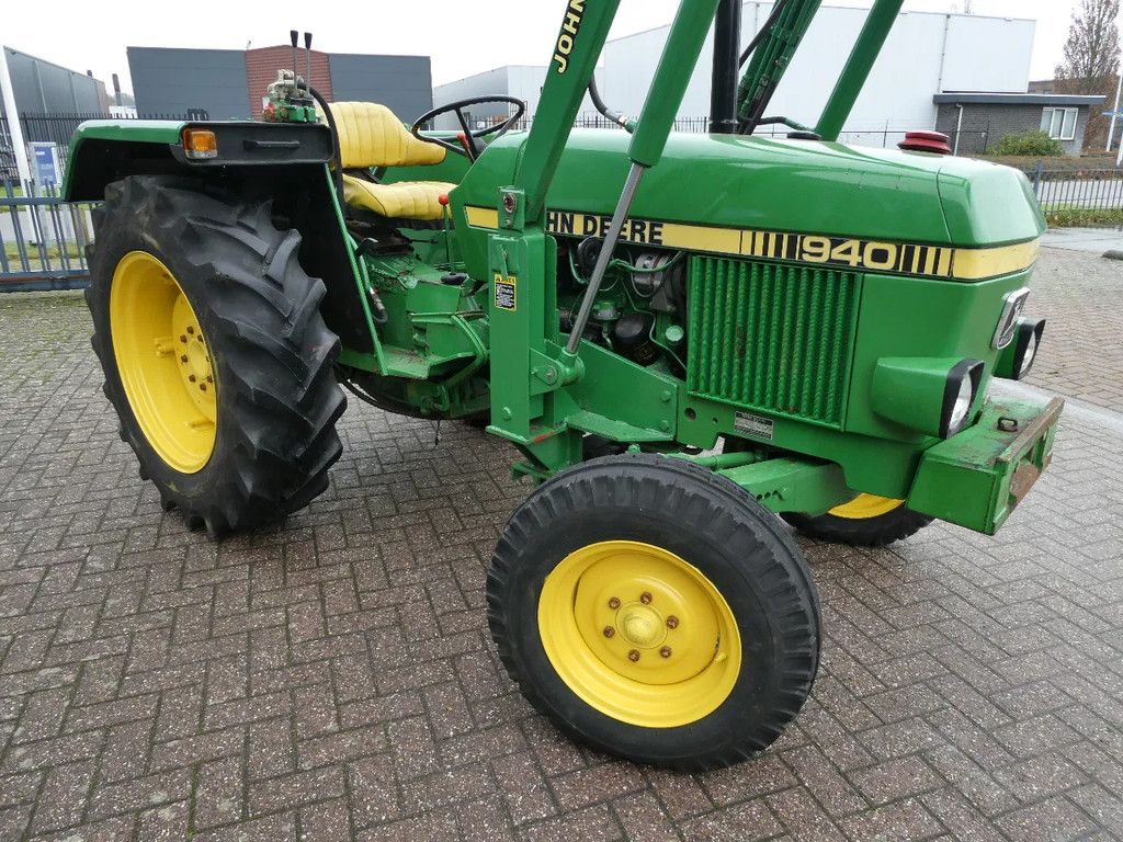 John Deere 940 2wd / 07094 Draaiuren / Voorlader