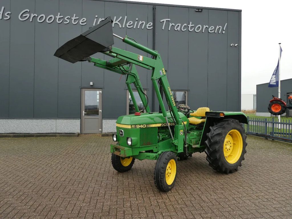 John Deere 940 2wd / 07094 Draaiuren / Voorlader