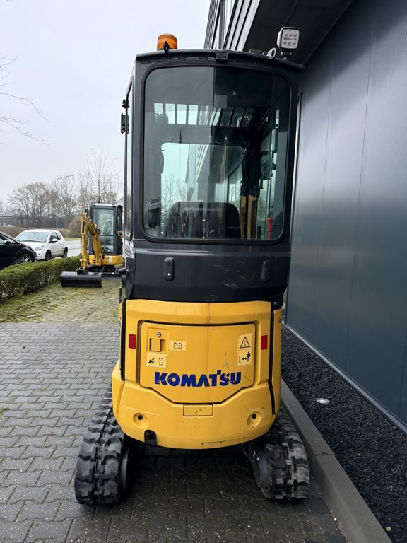 Komatsu PC16R-3HS (2022 / 170 uur)