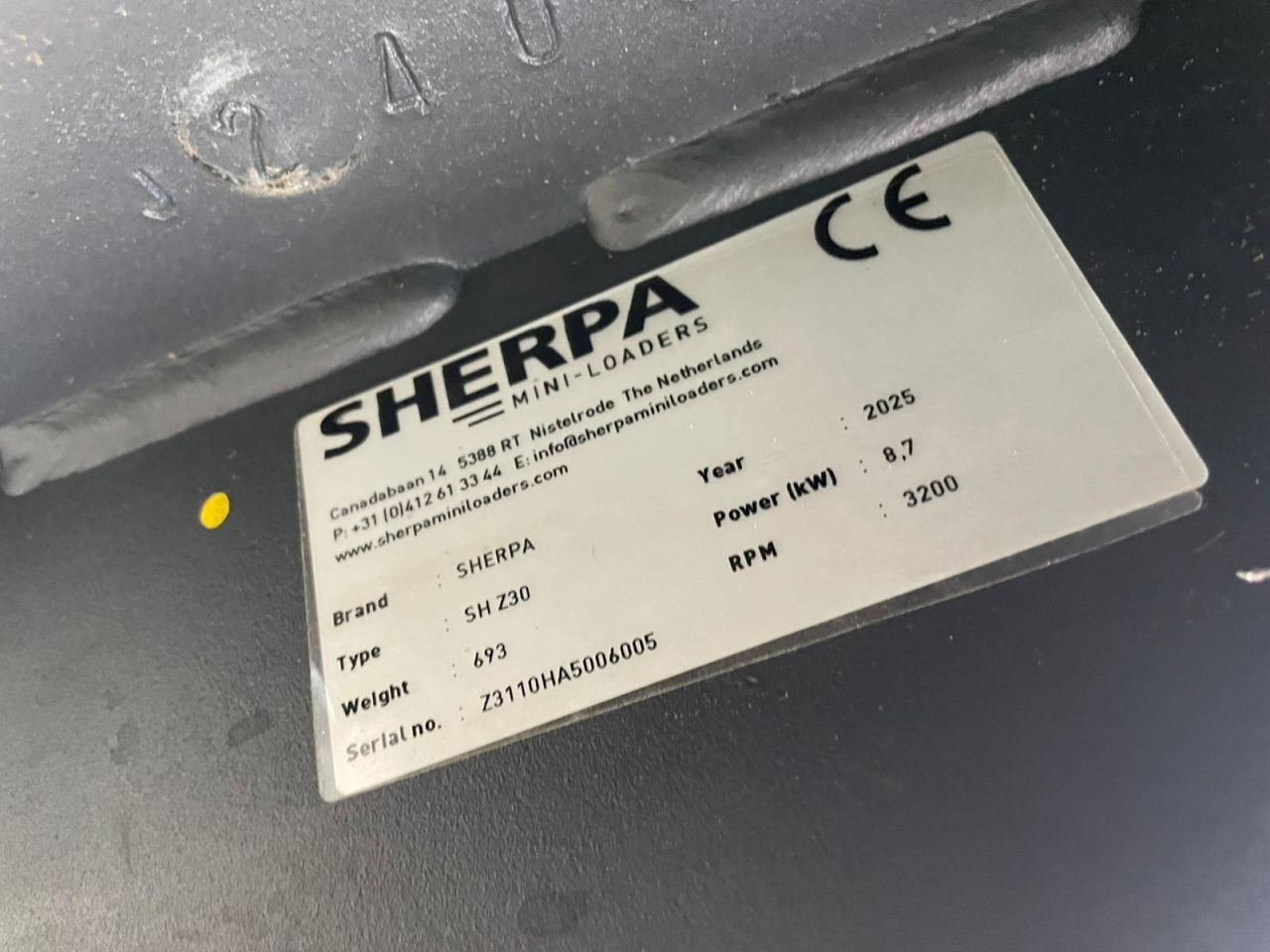 Sherpa Z30 ( Bj 2025 ) Sherpa 100 / Giant / Skidster Mini shovel