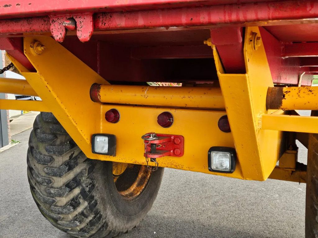 Schuitemaker Silagekipwagen