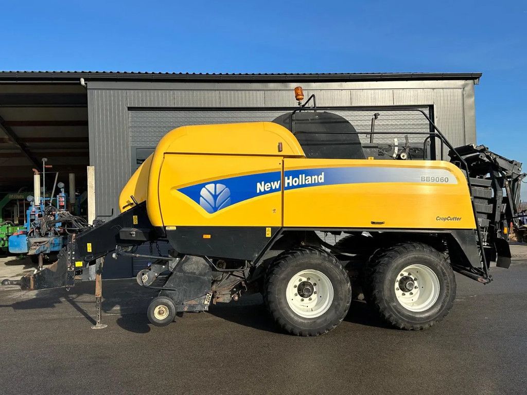 New Holland BB9060 CropCutter