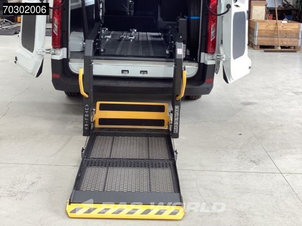 Maxus eDeliver 9 Elektrisch 100% Personenvervoer 89kWh 398km WLTP 5-Persoons Ramp LED Navi Airco Cruise Camera TV Taxi Passenger Transport Klima Tempomat