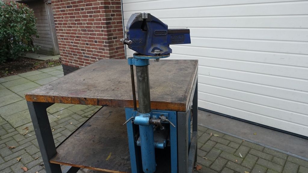 Lokoma Werkbank met verstelbare bankschroef