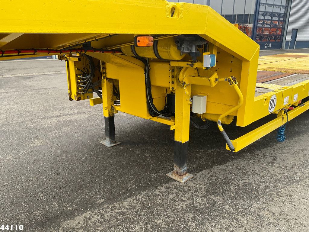 Nooteboom MC0-50-04 2 x Uitschuifbaar