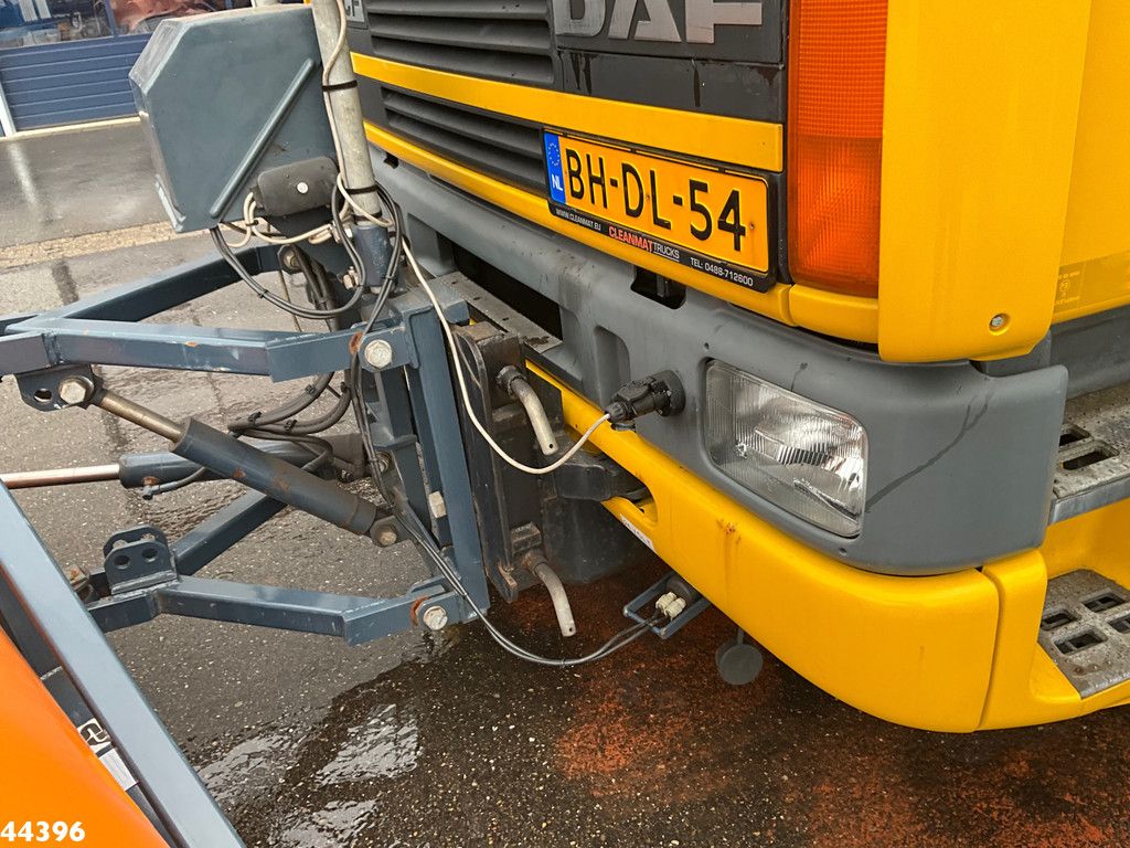 DAF FAG 75 CF 250 Manual Nido Zoutstrooier Just 168.781 km!