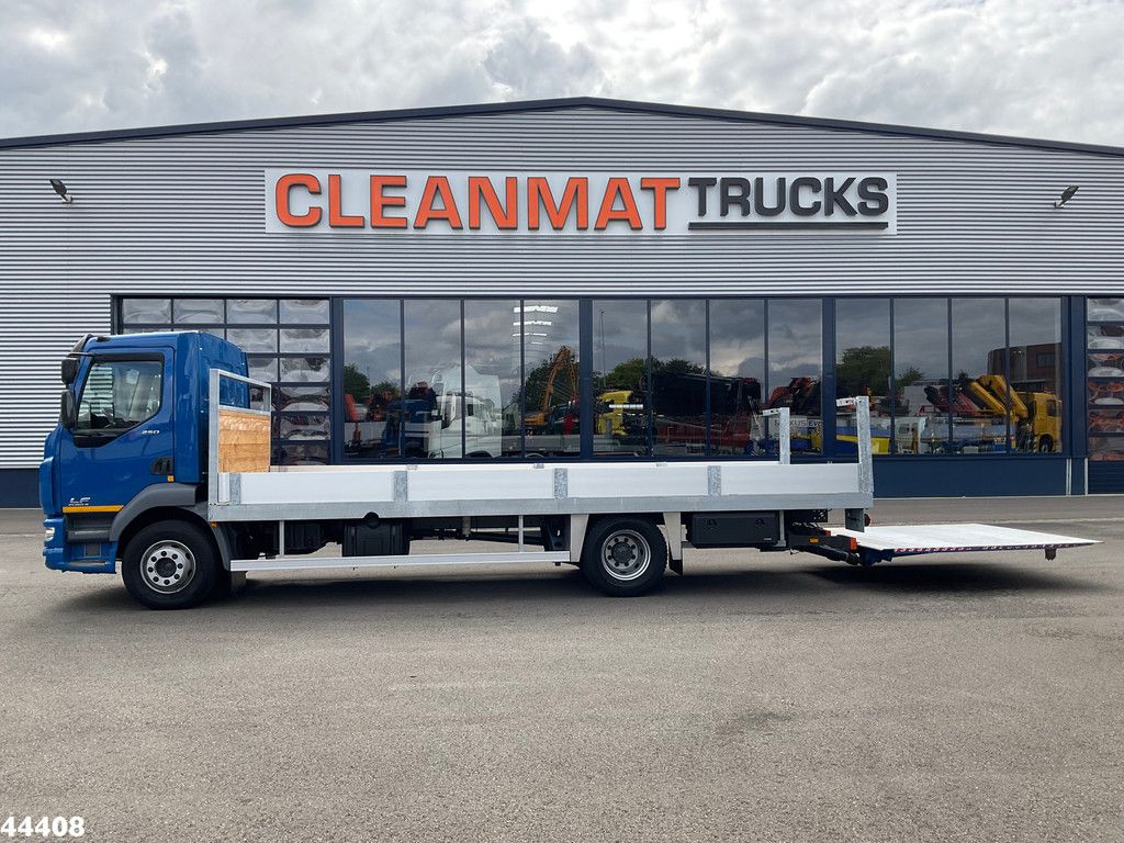 DAF FA LF 250 Euro 6 Autotransporter met laadklep