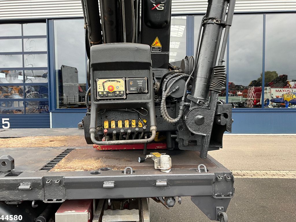 Volvo FH 520 8x4 Euro 5 Hiab 24 Tonmeter laadkraan + Fly-jib