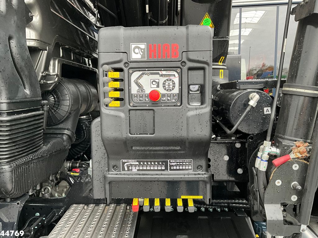 MAN TGX 26.580 6x4 Euro 6 Retarder Hiab 30 Tonmeter laadkraan + Fly-jib New and Unused!