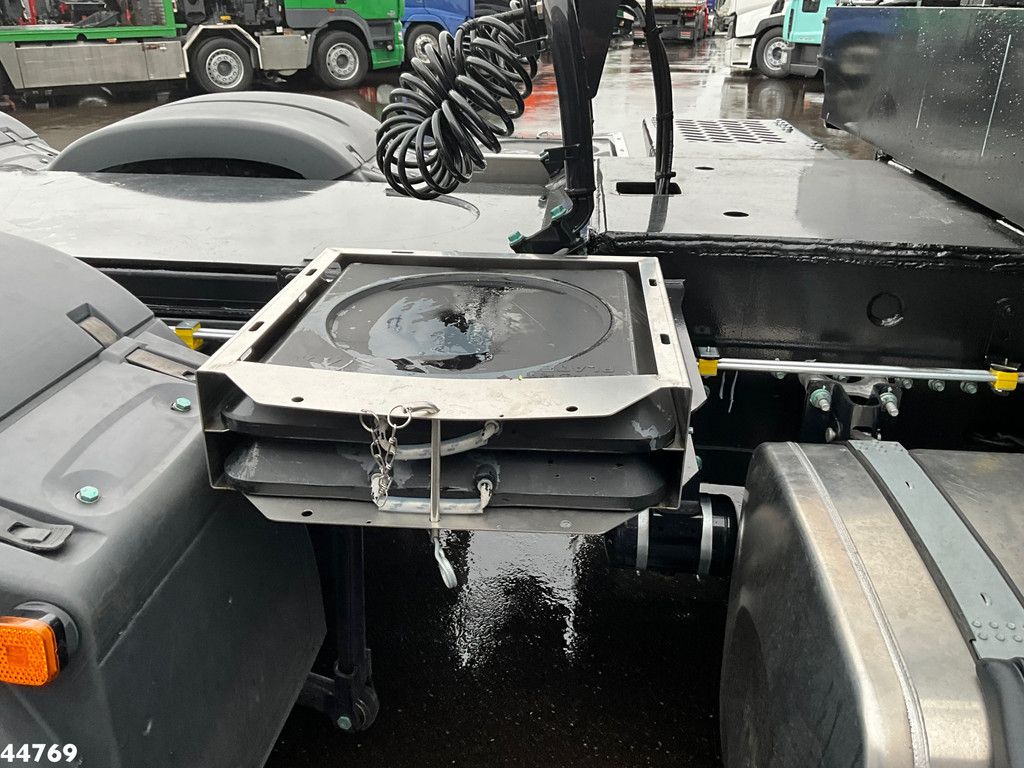 MAN TGX 26.580 6x4 Euro 6 Retarder Hiab 30 Tonmeter laadkraan + Fly-jib New and Unused!