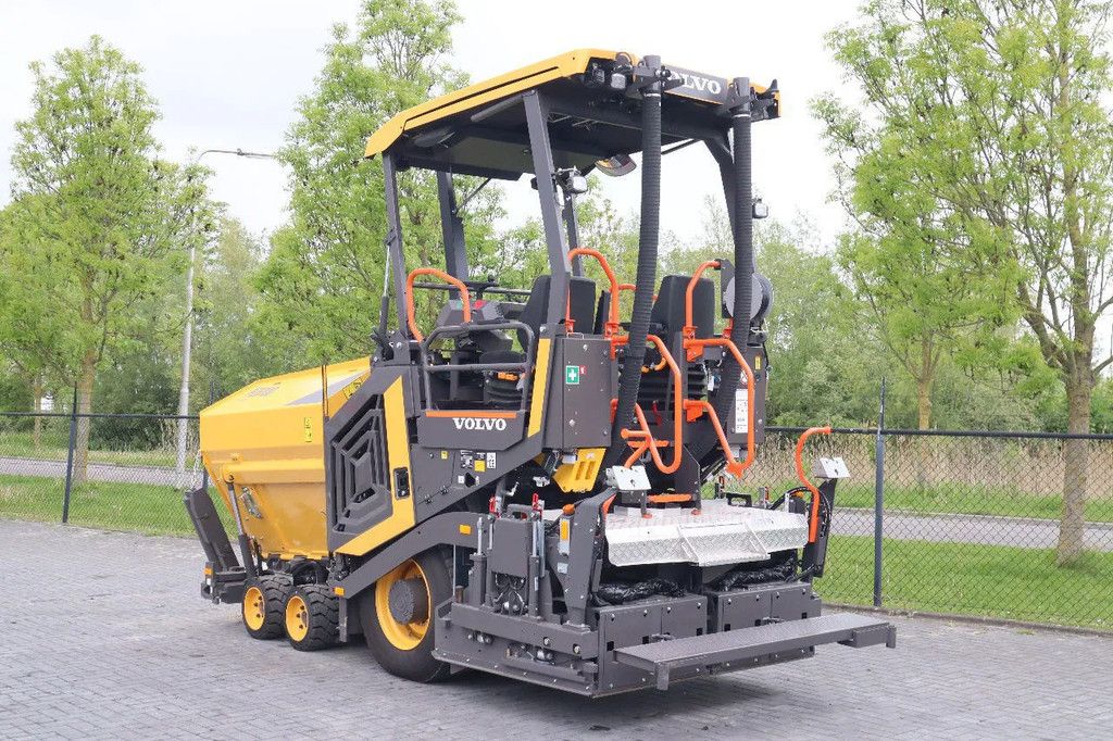 Volvo P2870 D ABG | ASPHALT PAVER | NEW / UNUSED | BOMAG BF300