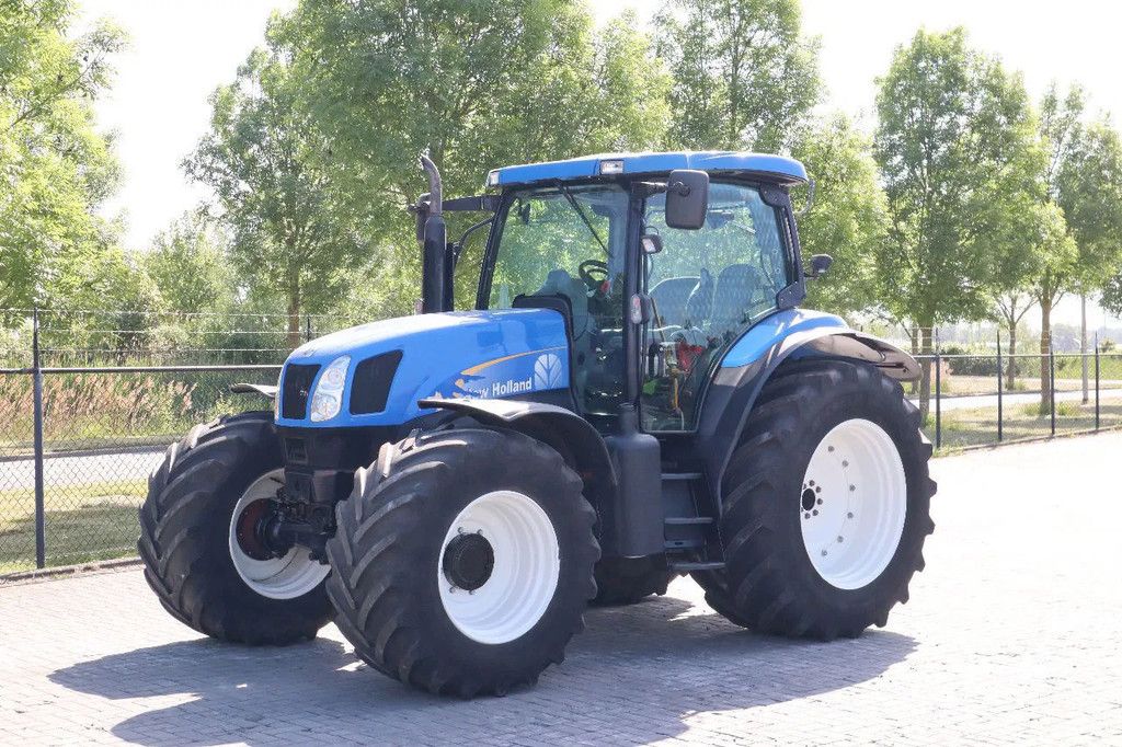 New Holland TS135A | 40 KM/H | 4X4 | SUPERSTEER