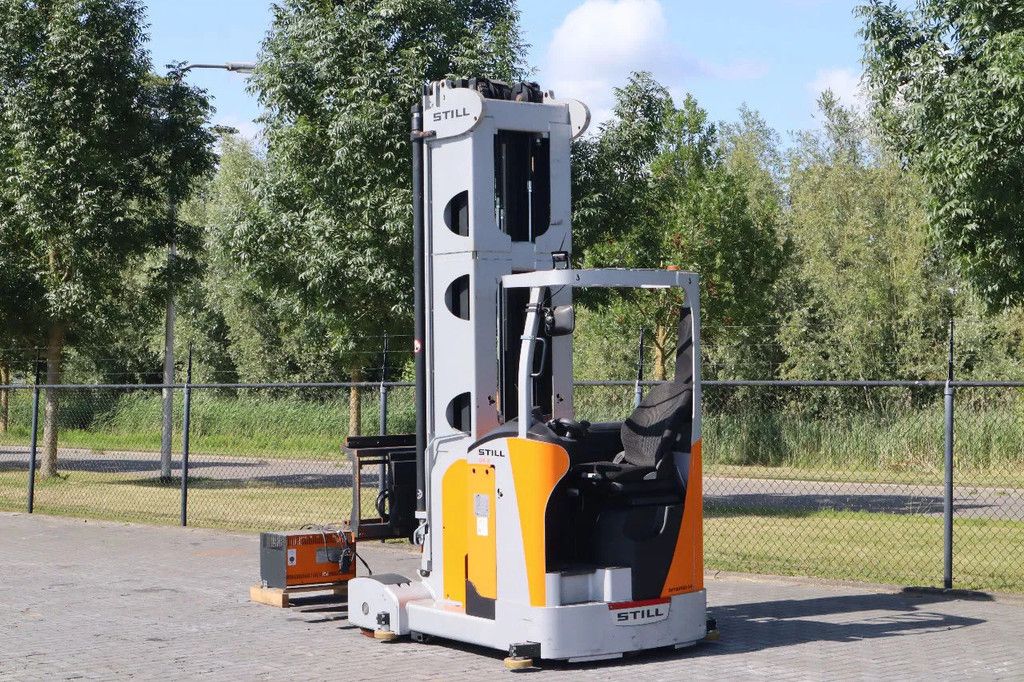 Still GX-X | REACHTRUCK | ROTATING FORKS | 4.5 METER | TRIPLEX