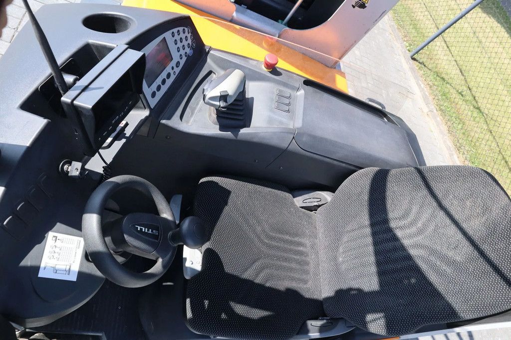 Still GX-X | REACHTRUCK | ROTATING FORKS | 4.5 METER | TRIPLEX